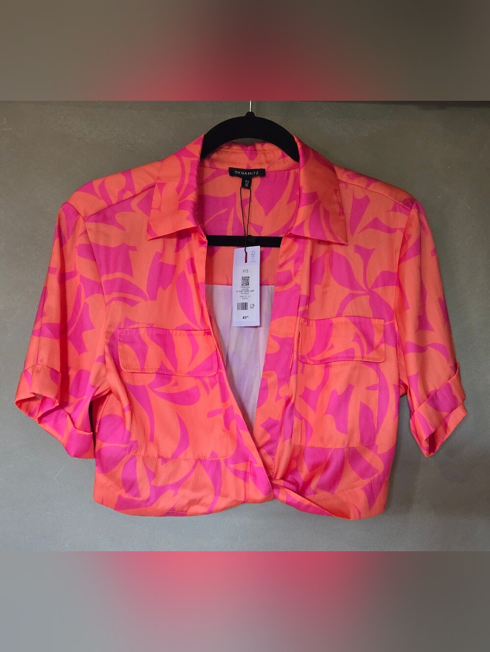 NWT!! Dynamite (50$) | 'Kahlo' Satin Twist Front Crop Top, Size S - Picture 2 of 7